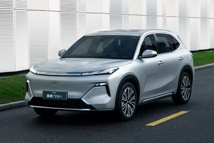 Гибридной кроссовер Geely Galaxy Starship 7 EM-i представили в Китае