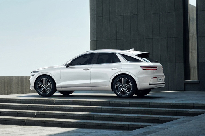 Genesis Electrified GV70