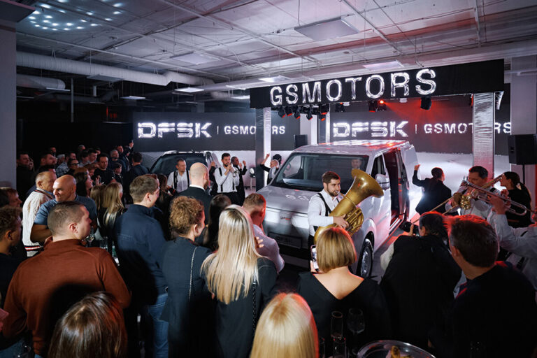 В Минске официально открылся автоцентр DFSK
