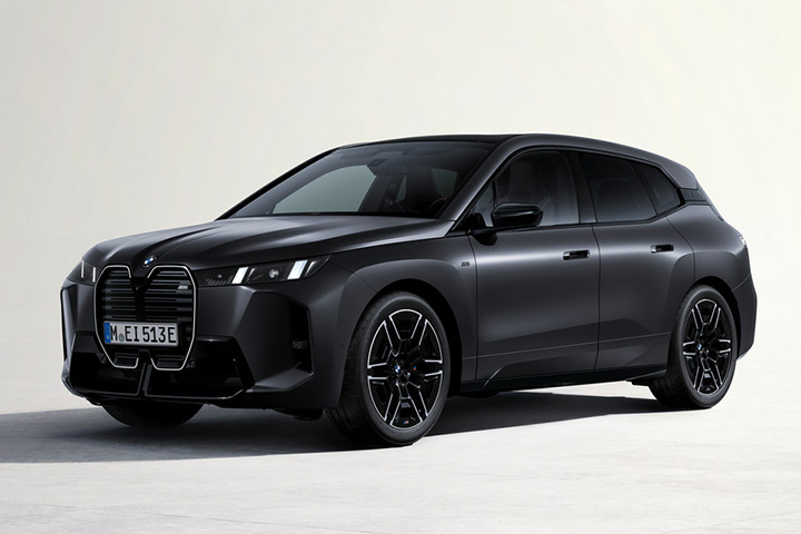 BMW iX M70 xDrive