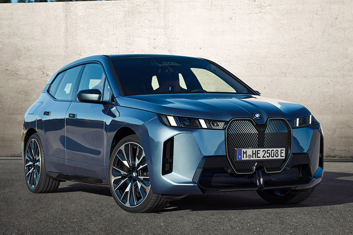 BMW iX xDrive60