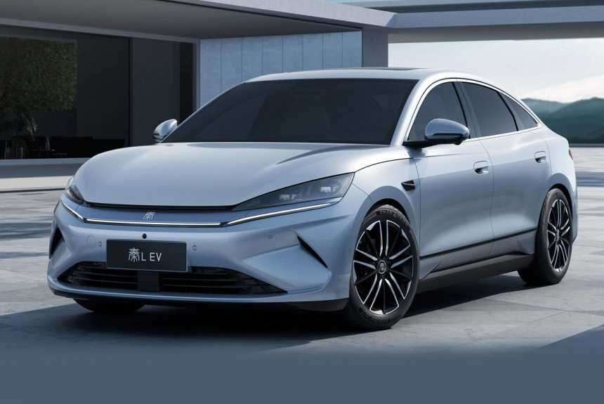 Совсем другой седан BYD Qin L: теперь электрический