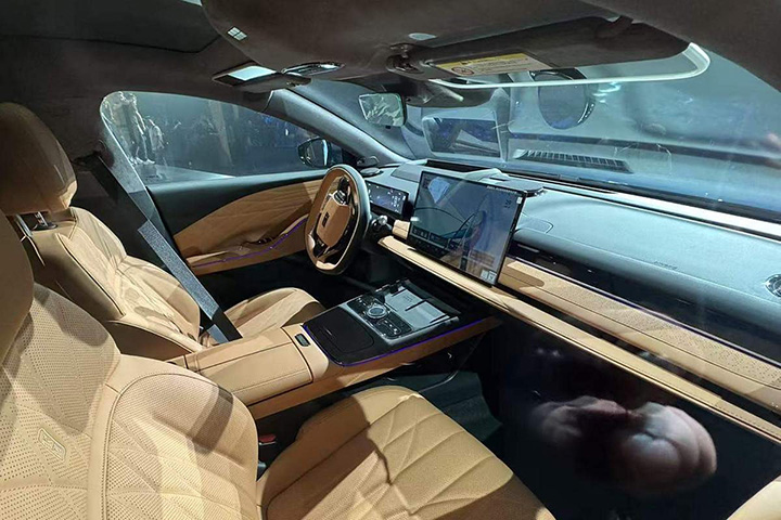 Geely Galaxy Starshine 8 EM