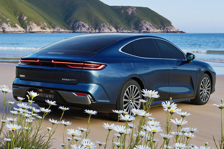 Geely Galaxy Starshine 8 EM