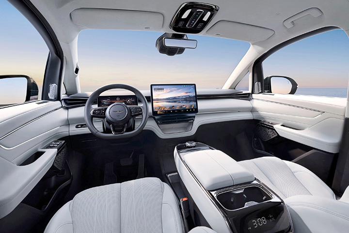 Geely Galaxy LEVC L380