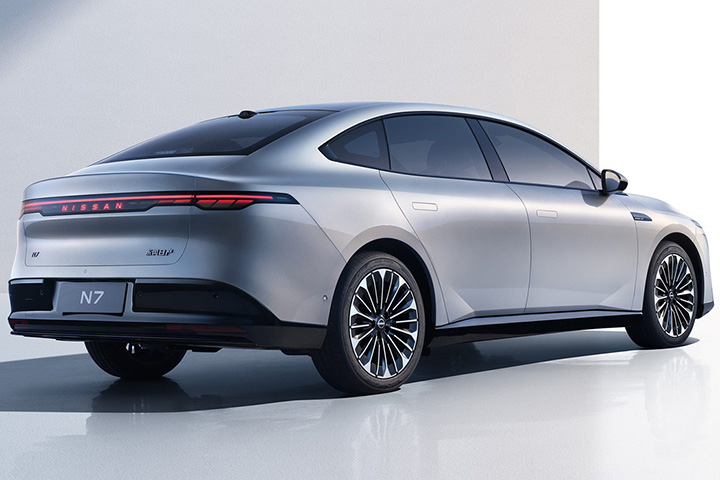 Nissan N7
