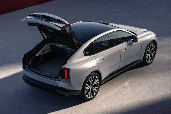 Volvo ES90
