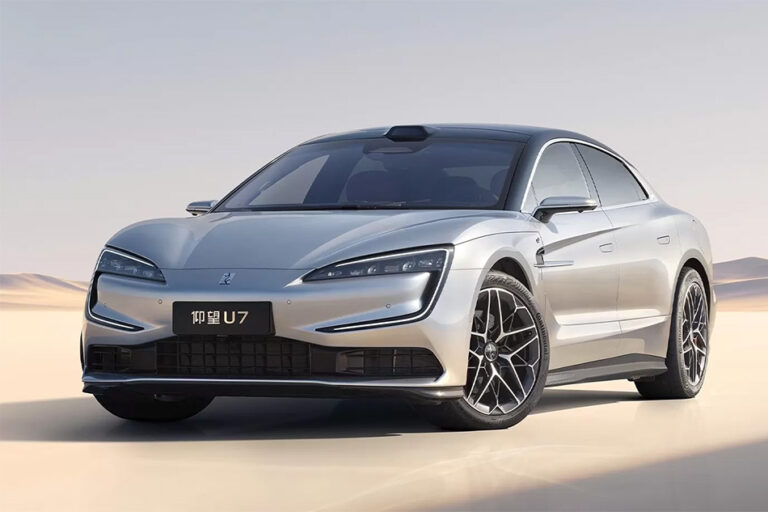 Роскошный седан Yangwang U7 от BYD: электромобиль и гибрид с оппозитным мотором