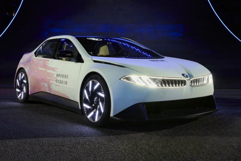 Прототип BMW VDX предстал без камуфляжа