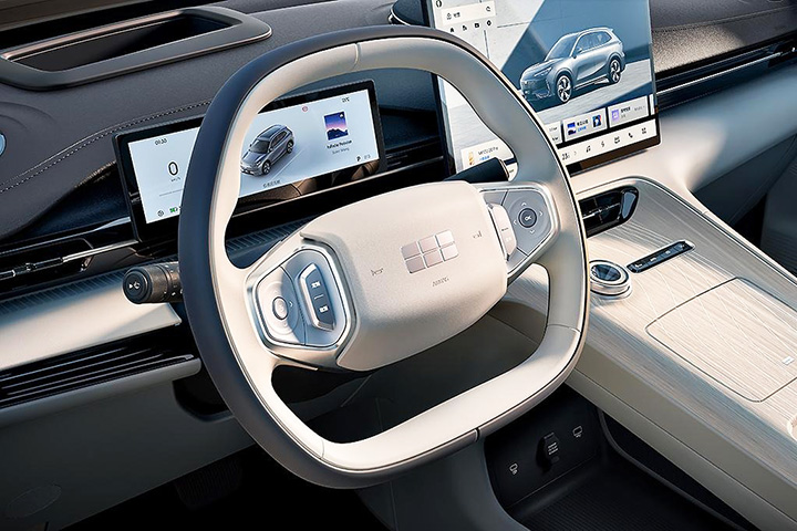 Geely EX5