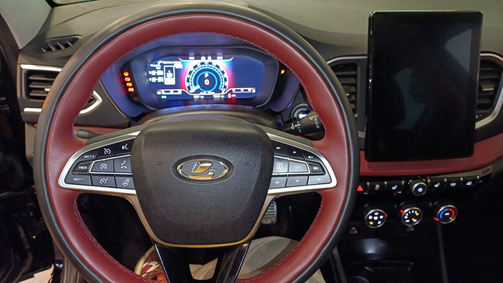 Lada e-Aura