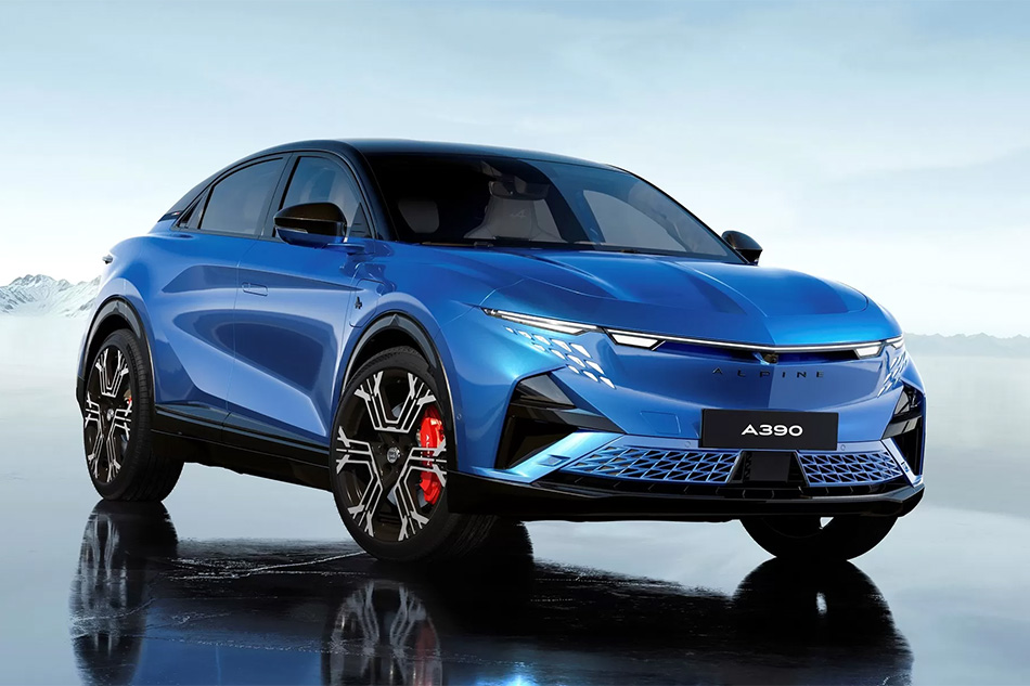 Представлен трехмоторный кроссовер Alpine A390