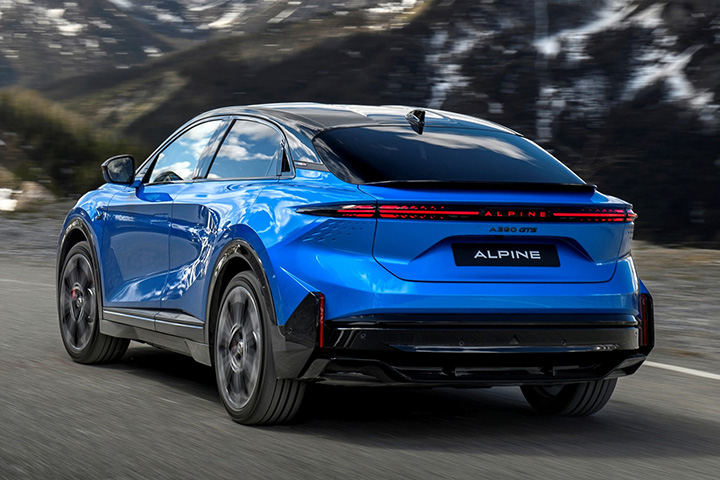 Alpine A390