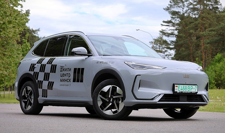 Geely EX5 главный редактор av.by Дмитрий Макаревич вновь поднял данный вопрос. Вот что говорит по этому поводу директор СЗАО 