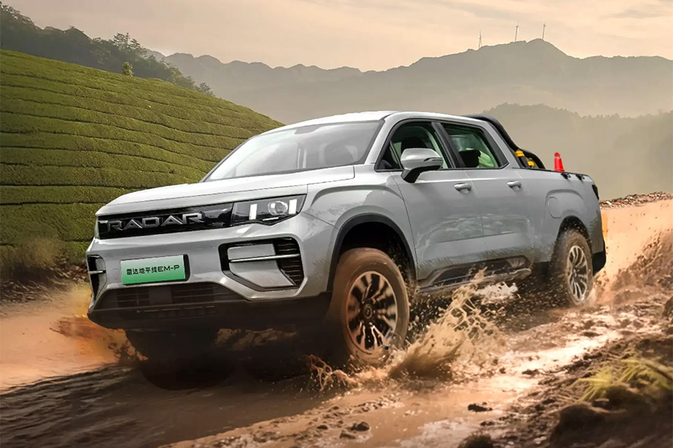 Пикапы Radar компании Geely: теперь и полноприводные гибриды
