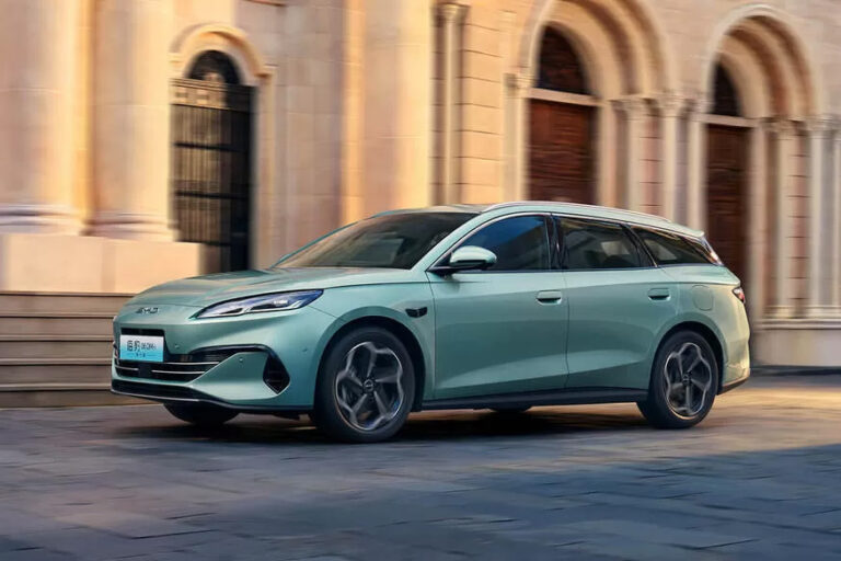 Недорогой гибридный универсал BYD Seal 06 DM-i выходит на рынок