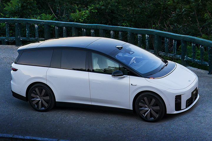 Li i8
