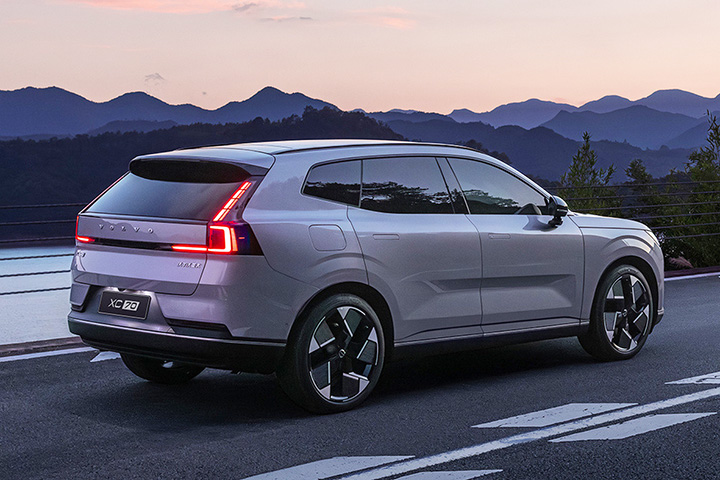 Volvo XC70