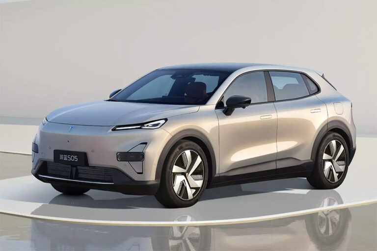 Changan представил обновленный кроссовер Deepal S05