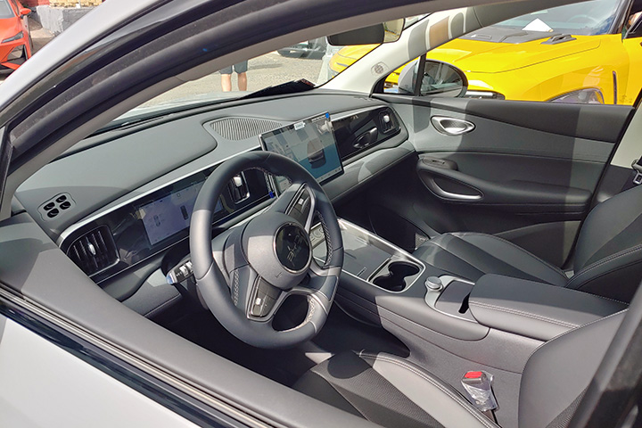 BYD Sea Lion 05 EV