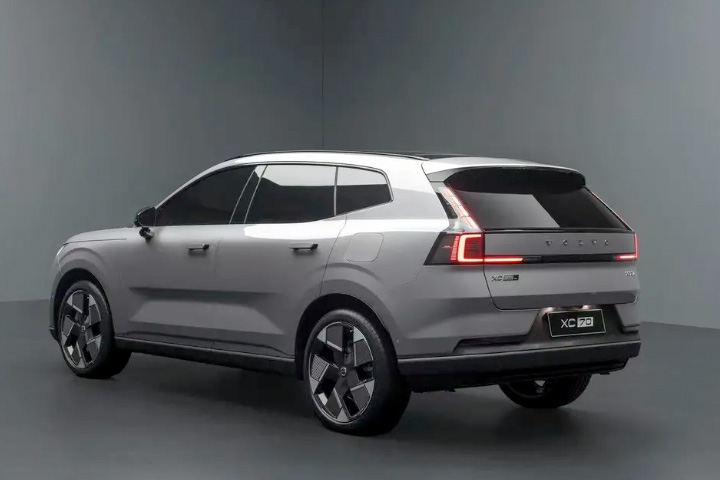 Volvo XC70 PHEV