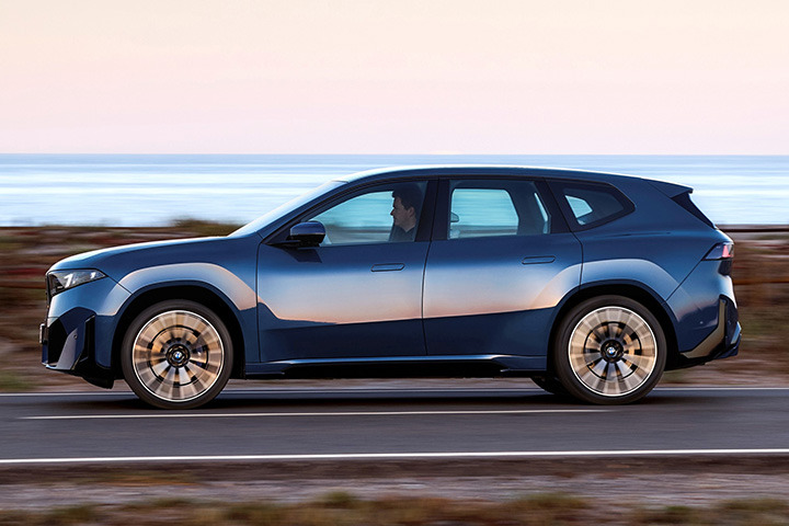 BMW iX3