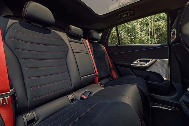 Mercedes-Benz GLC with EQ Technology
