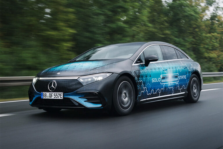 Mercedes-Benz EQS с твердотельной батареей проехал без остановок 1205 км