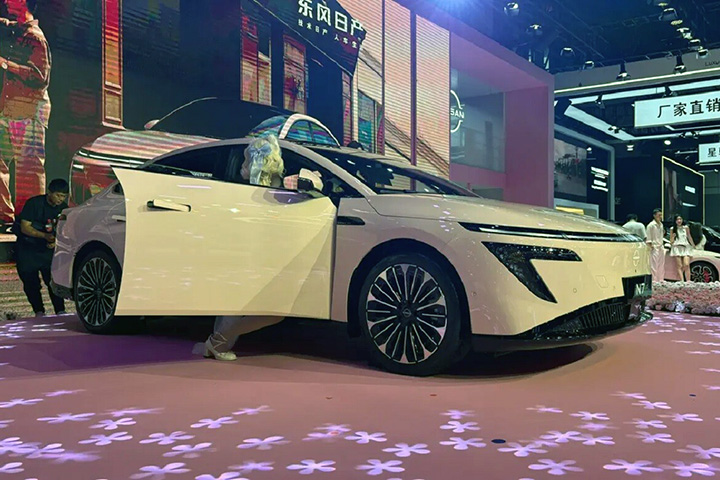 Nissan N7