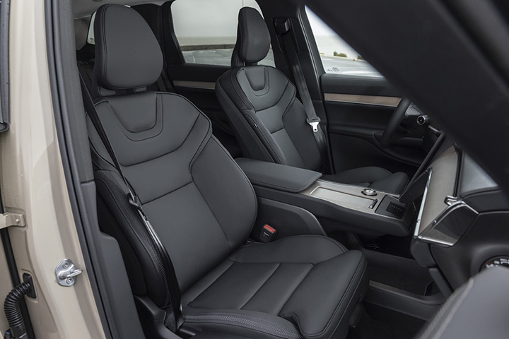 Volvo EX90
