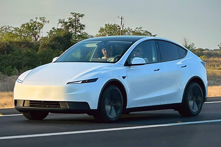 Tesla Model Y Standard