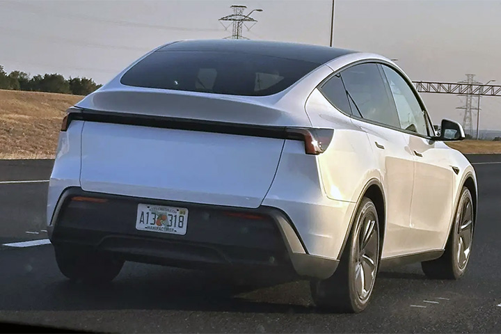 Tesla Model Y Standard