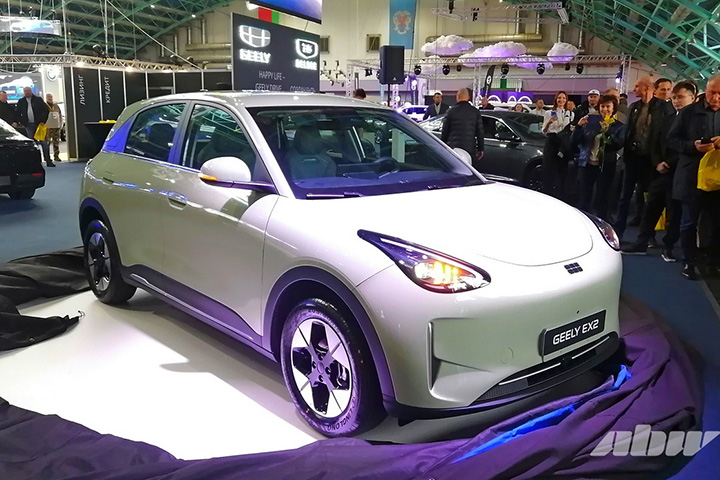 Geely EX2 Моторшоу