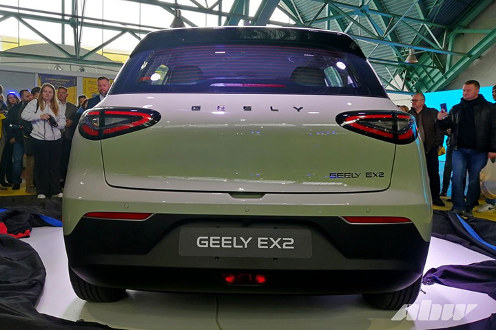Geely EX2 Моторшоу