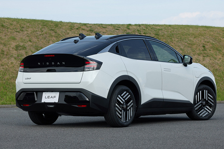 Nissan Leaf 2025 B7 X