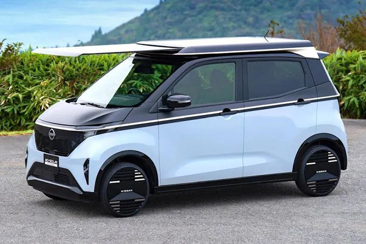 Nissan Sakura Solar Extender