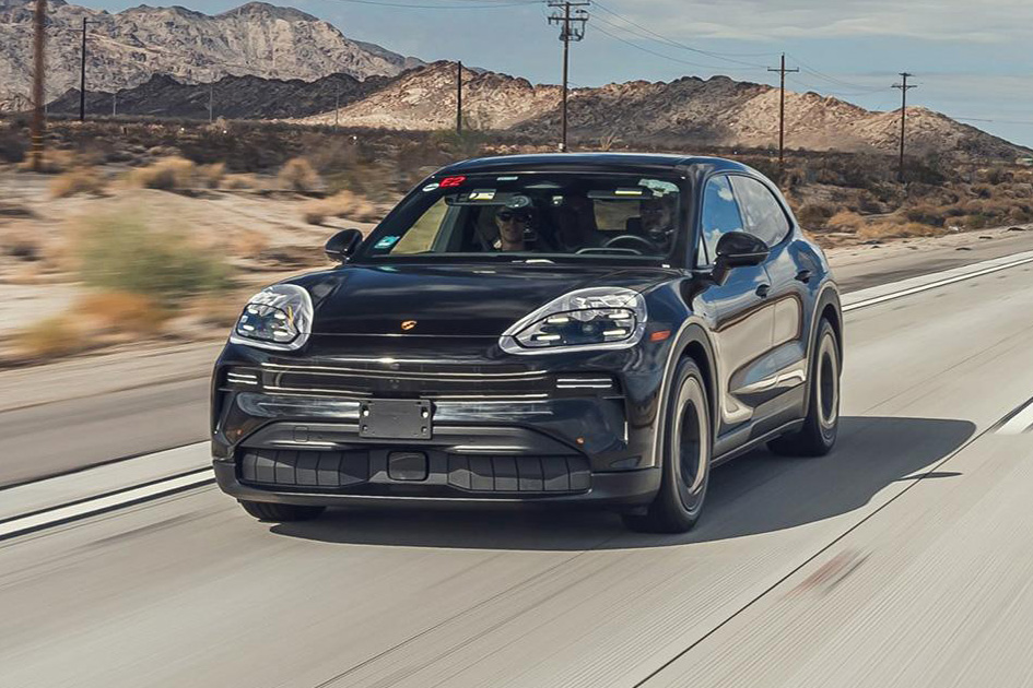 Porsche Cayenne Electric: новые фото и интересные подробности о батарее