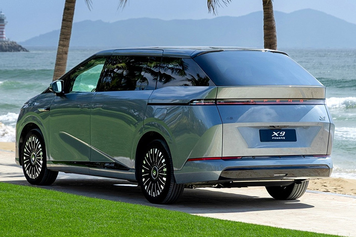Xpeng X9 EREV