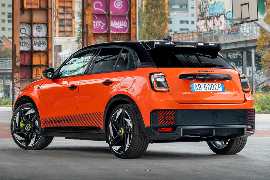 Abarth 600e