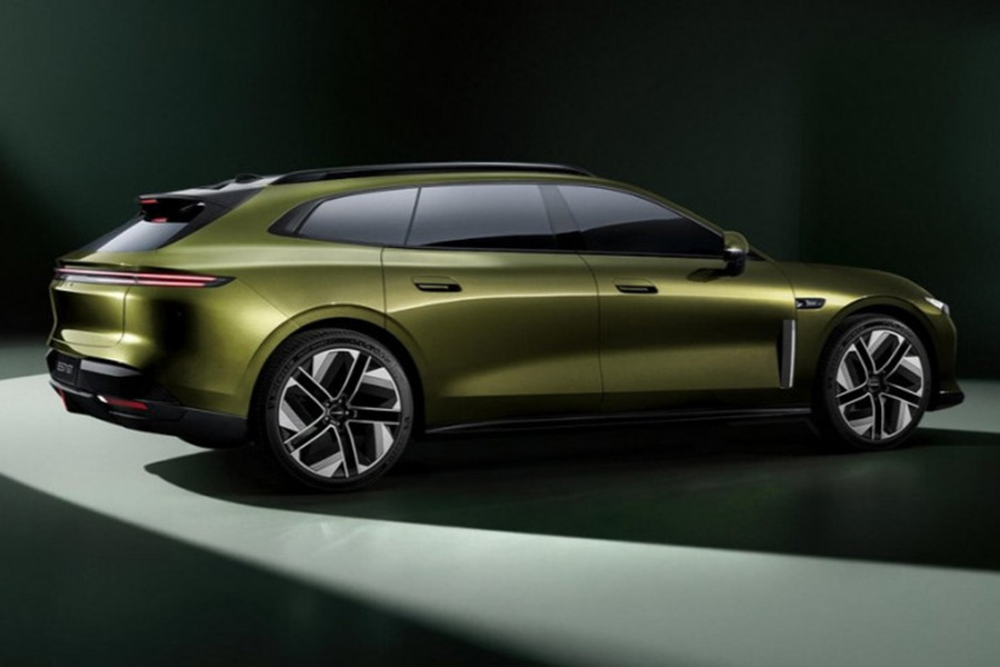 Exeed Exlantix ES7 GT