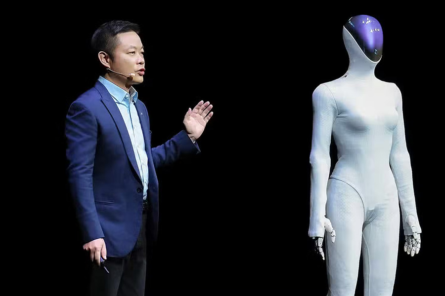 Xpeng Iron человекоподобный робот