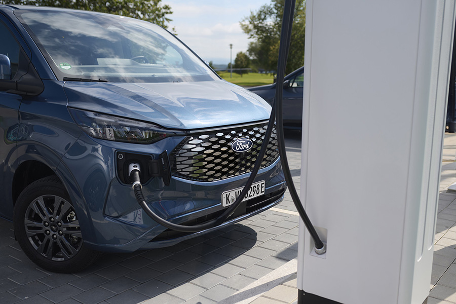 Ford E-Transit Custom Ford E-Transit Custom