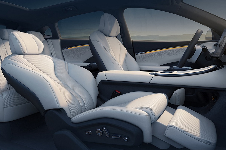 Xpeng G7 гибрид Xpeng G7 гибрид