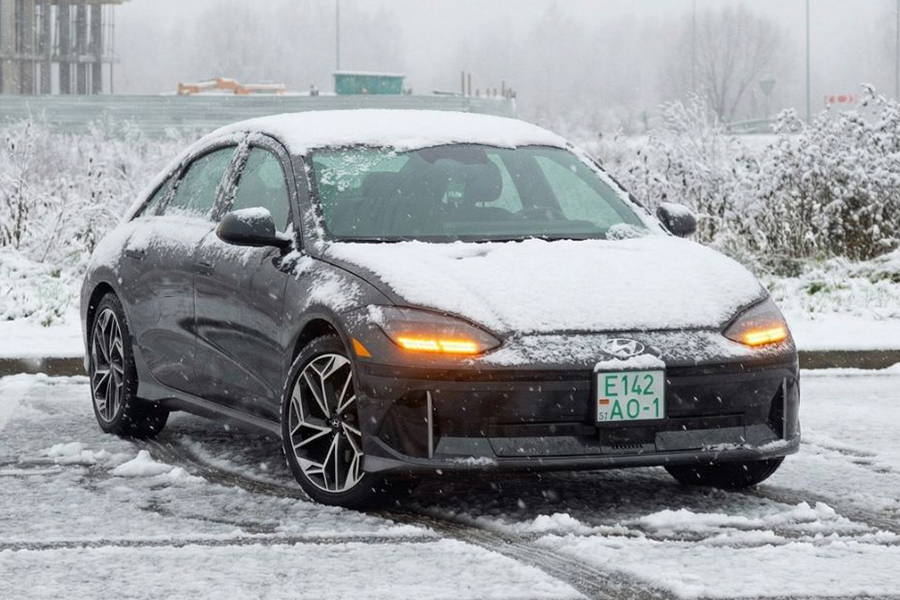 Hyundai Ioniq 6 Hyundai Ioniq 6