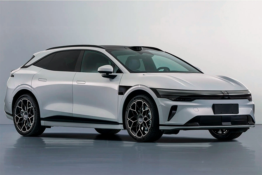 Zeekr 007 EV и 007 GT в обновлённой версии: мощь и технологии