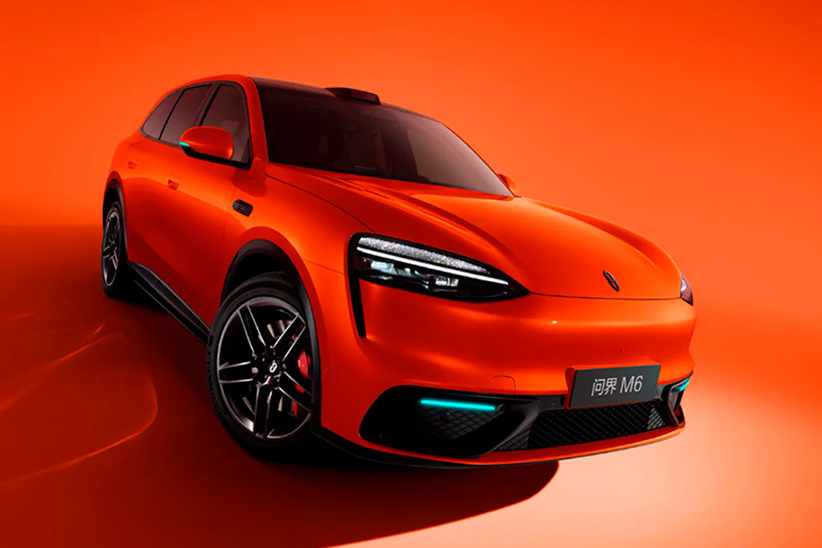 «Молодёжный» кроссовер Aito M6 доступен к заказу: куча фишек и полный привод