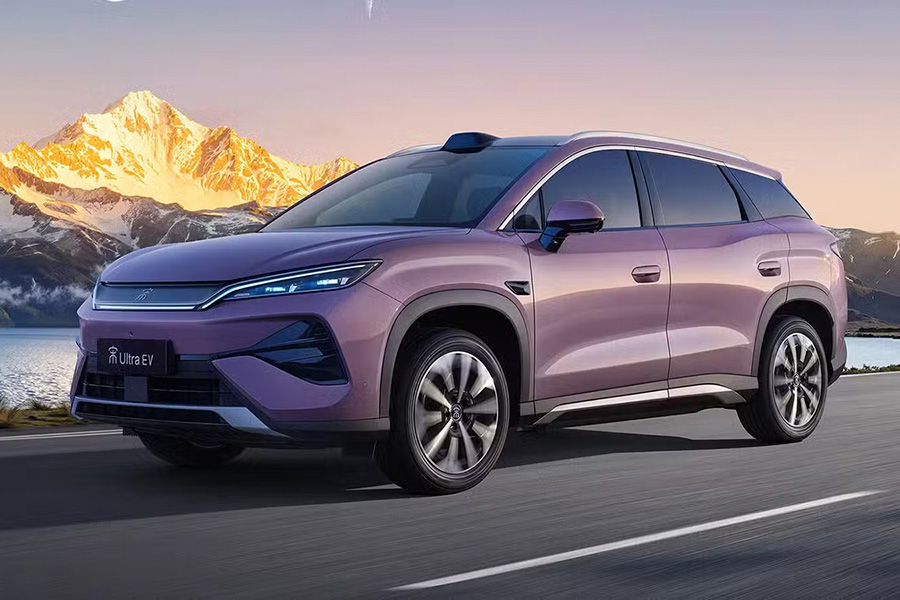 Электрический кроссовер BYD Song Ultra EV с новой батареей Blade 2 поступил в продажу