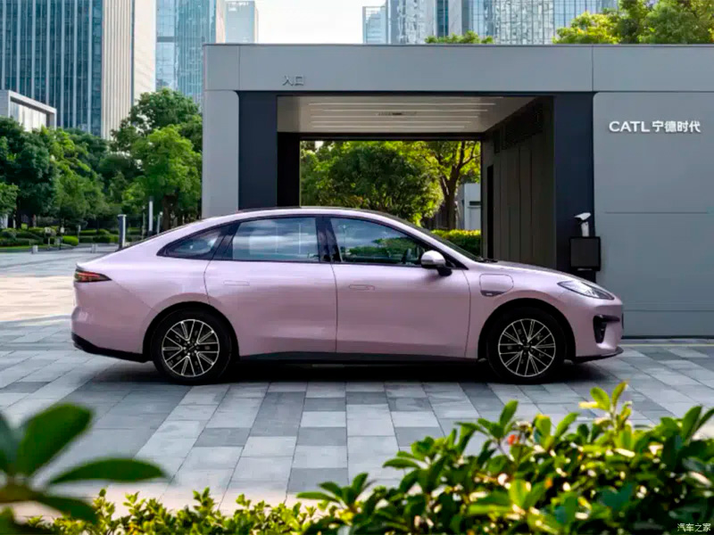 CATL станция замены батарей