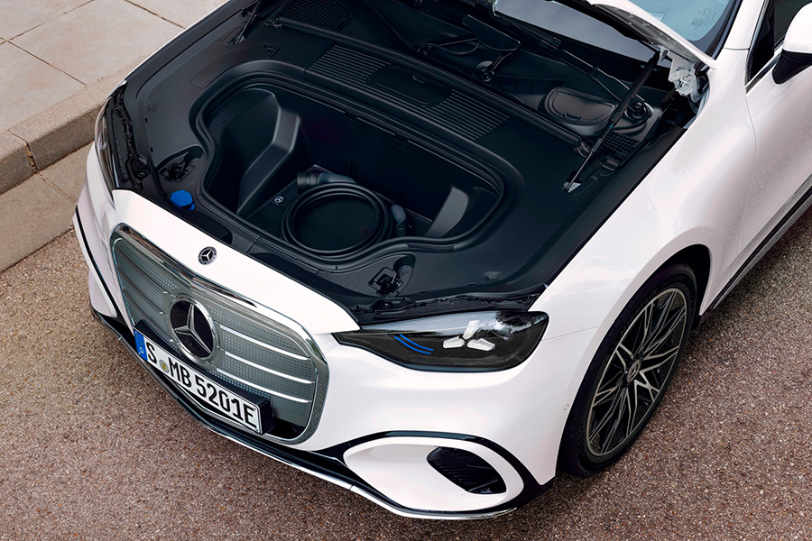 Mercedes-Benz C-Class electric