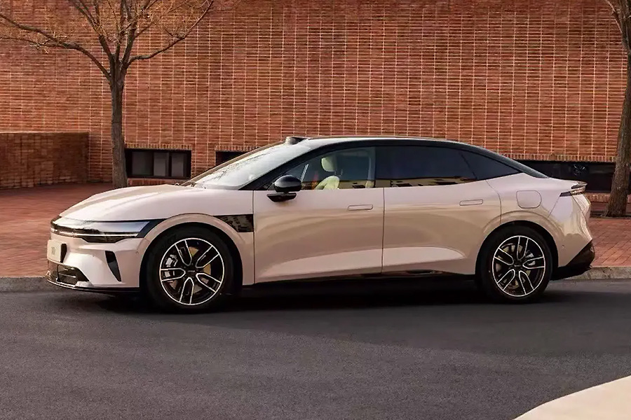 Седан и универсал Zeekr 007 подверглись первому обновлению, известны цены